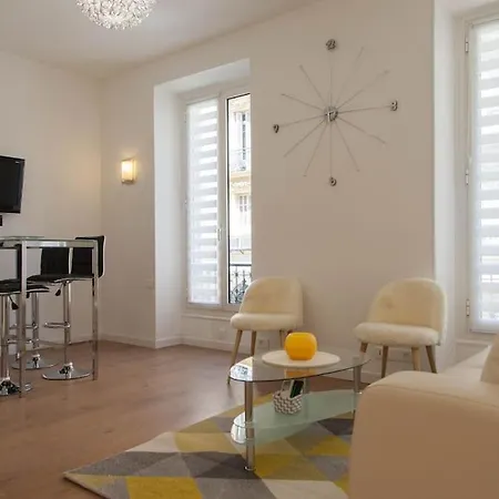 Apartment #28 1 Bdr Flat Ac Balcony Hper 10mins To & Old Town
