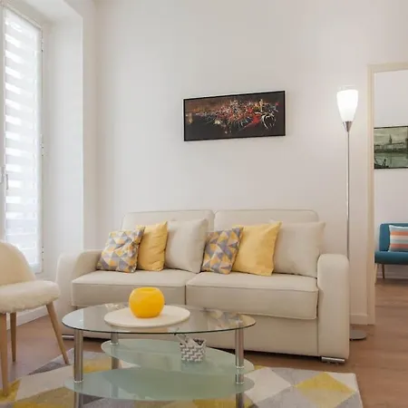 Apartment #28 1 Bdr Flat Ac Balcony Hper 10mins To & Old Town Nice