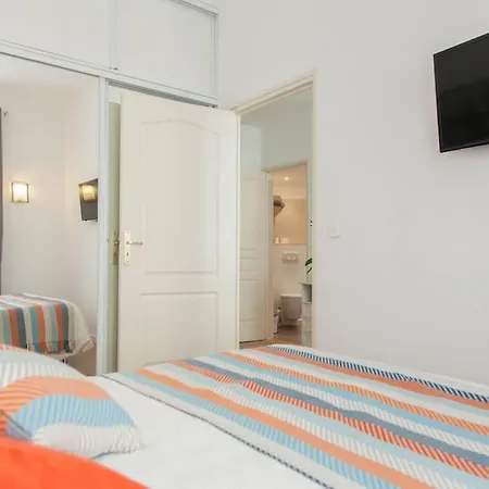#28 1 Bdr Flat Ac Balcony Hper 10mins To & Old Town *