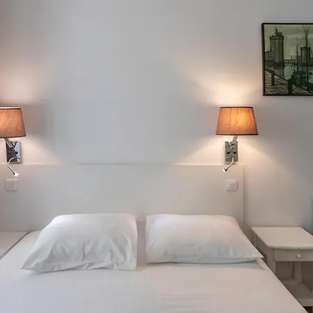 #28 1 Bdr Flat Ac Balcony Hper 10mins To & Old Town *