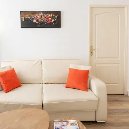 #28 1 Bdr Flat Ac Balcony Hper 10mins To & Old Town